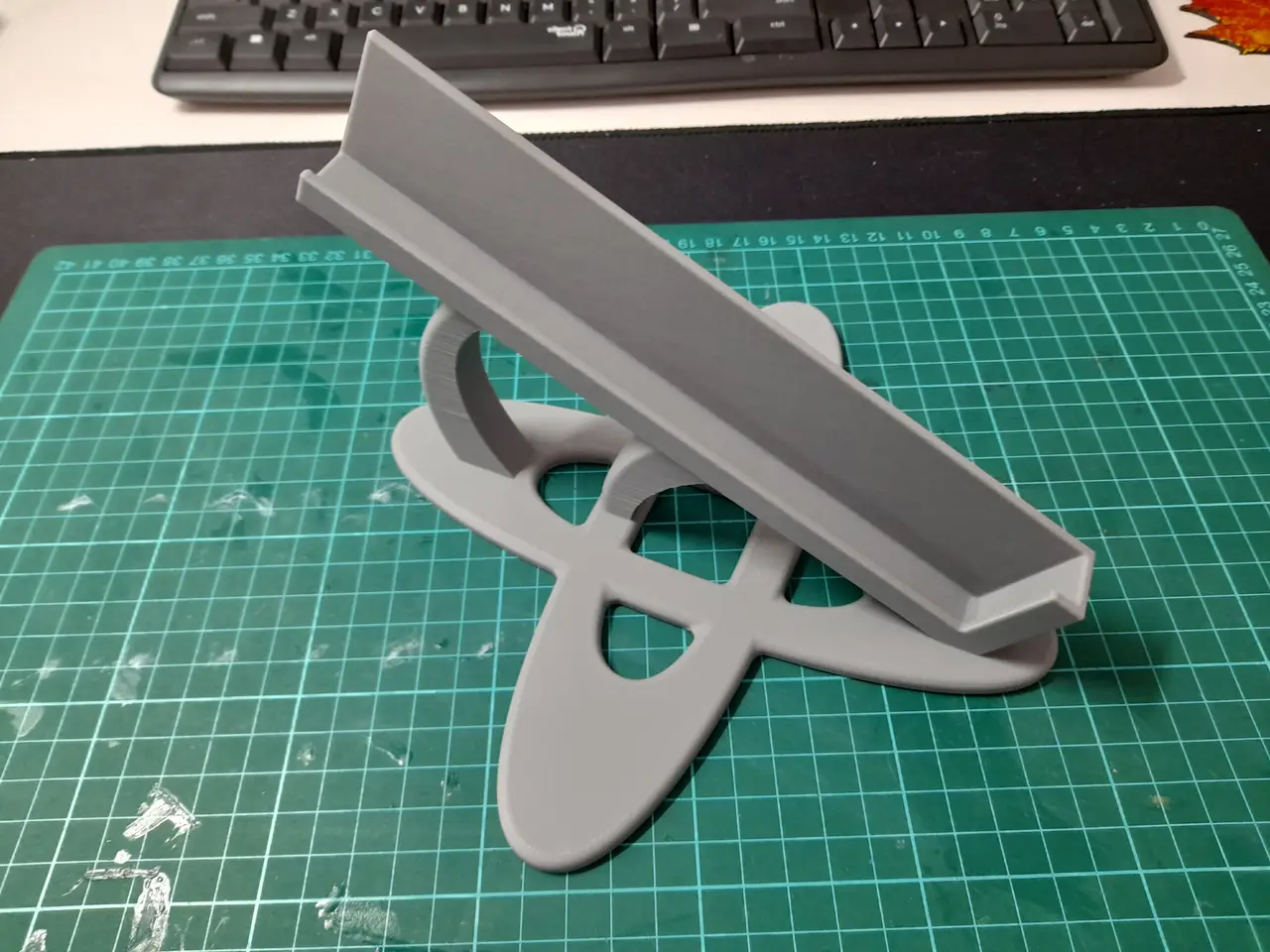 Bedtime Tablet Stand — modelo 3D