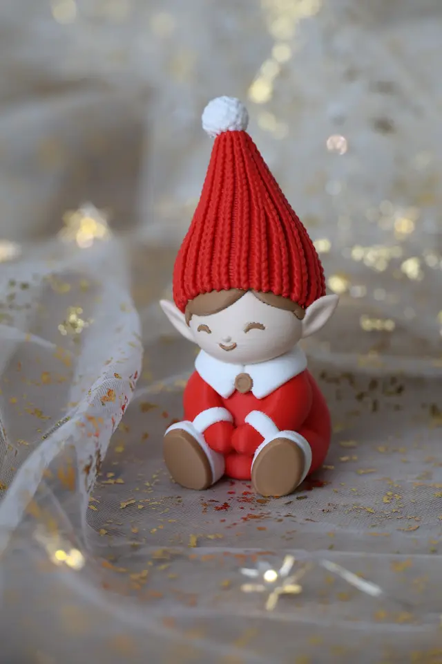 Christmas Elf with Knitted Hat and Pom-Pom — modelo 3D