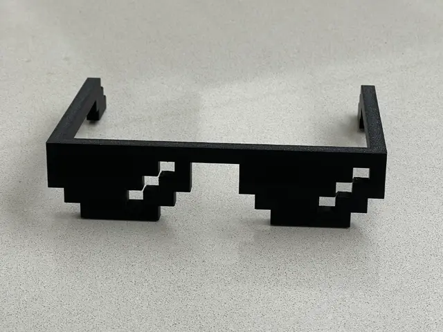 Minecraft Pixel Sunglasses — modelo 3D