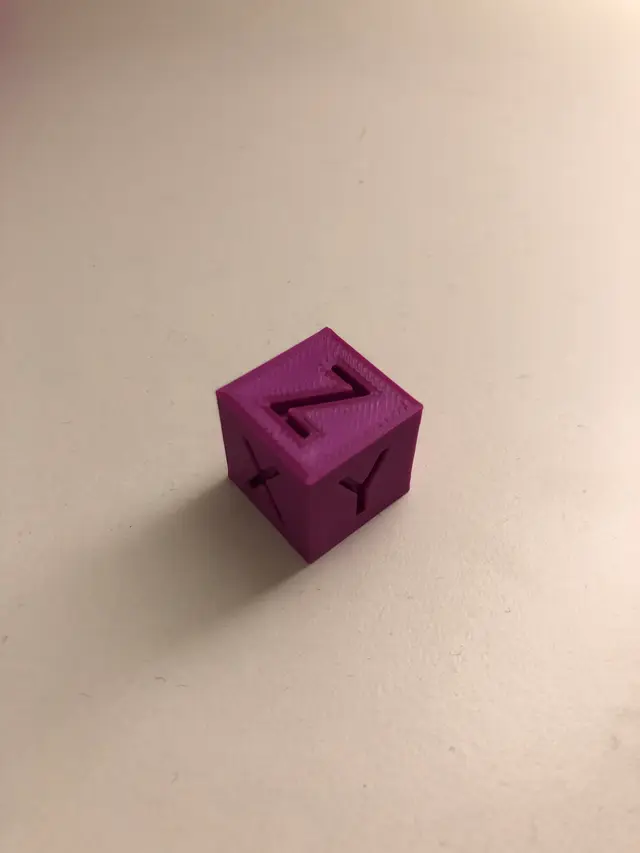 XYZ-10mm Calibration Cube — modelo 3D