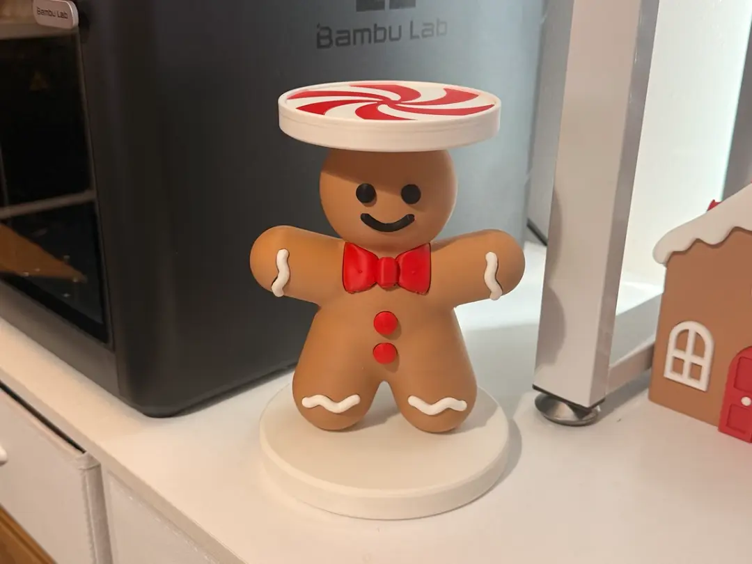 Gingerbread Man Christmas Candle Holder — modelo 3D