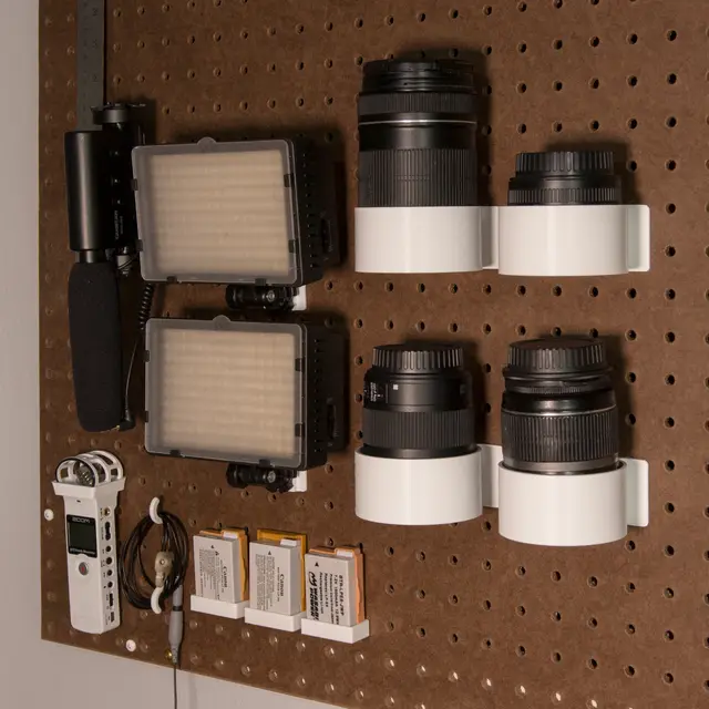 Peg Anything // Camera Lens Holders — modelo 3D