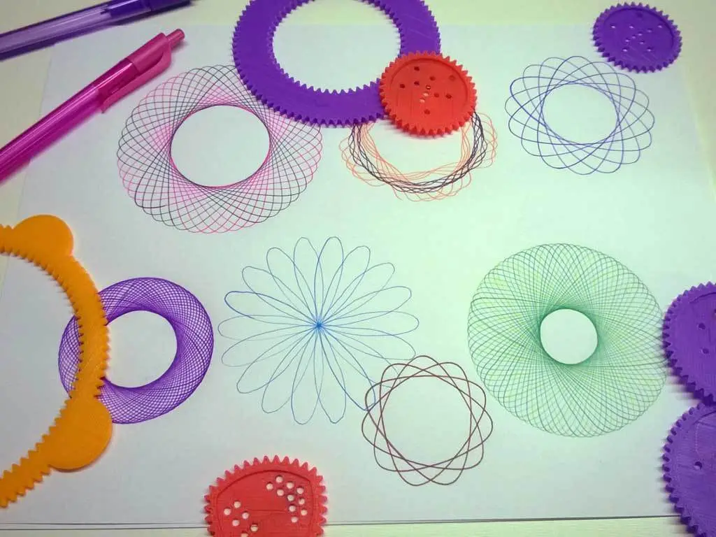 41 Piece Spirograph — modelo 3D
