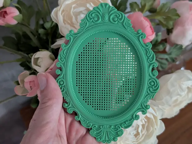 Oval Baroque Cross Stitch Frame No Supports — modelo 3D