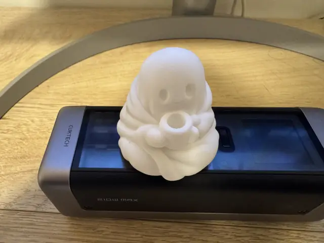 Cozy Ghost with a Mug | Halloween Desk Buddy — modelo 3D