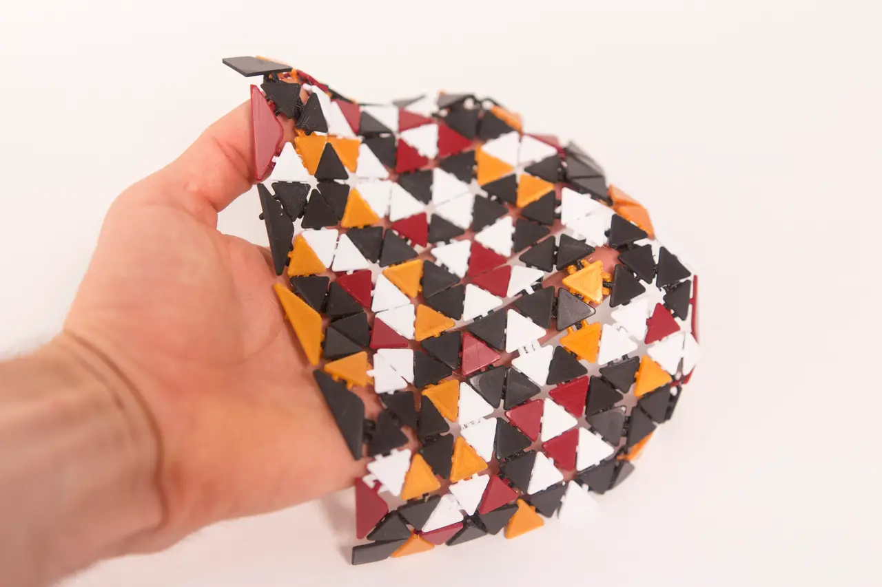 Triangle Mesh Fabric — modelo 3D