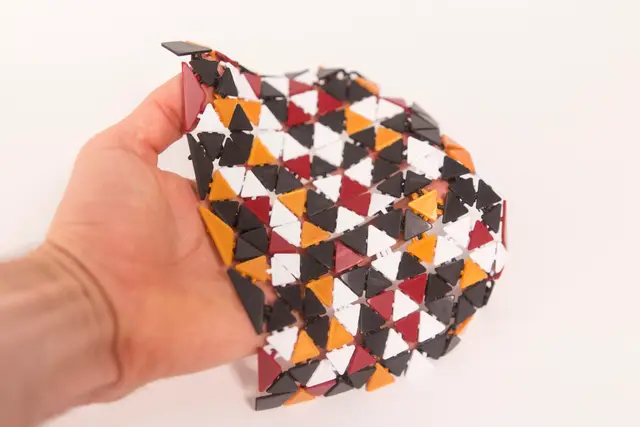 Triangle Mesh Fabric — modelo 3D