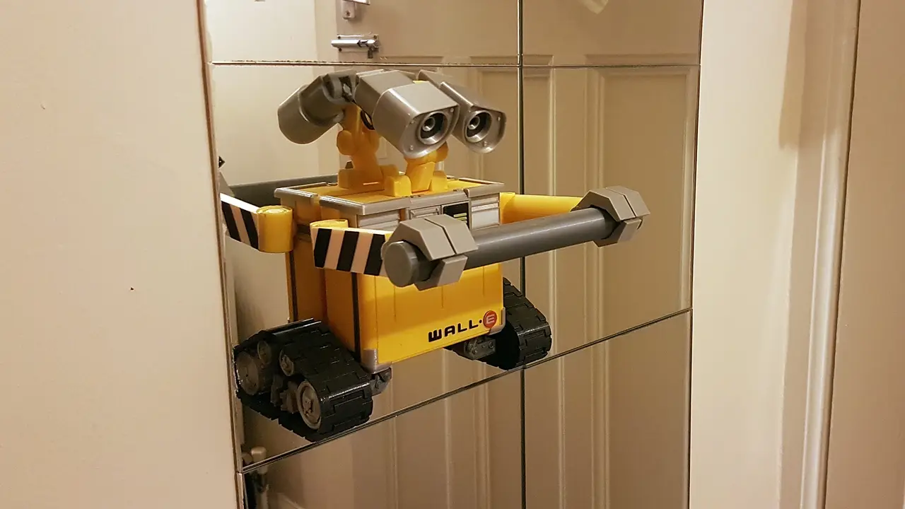 Pimp the Wall-e toilet paper holder — modelo 3D