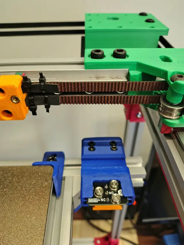 Klicky PCB Better Dock Mount for Z-axis on the Printbed Frame — modelo 3D