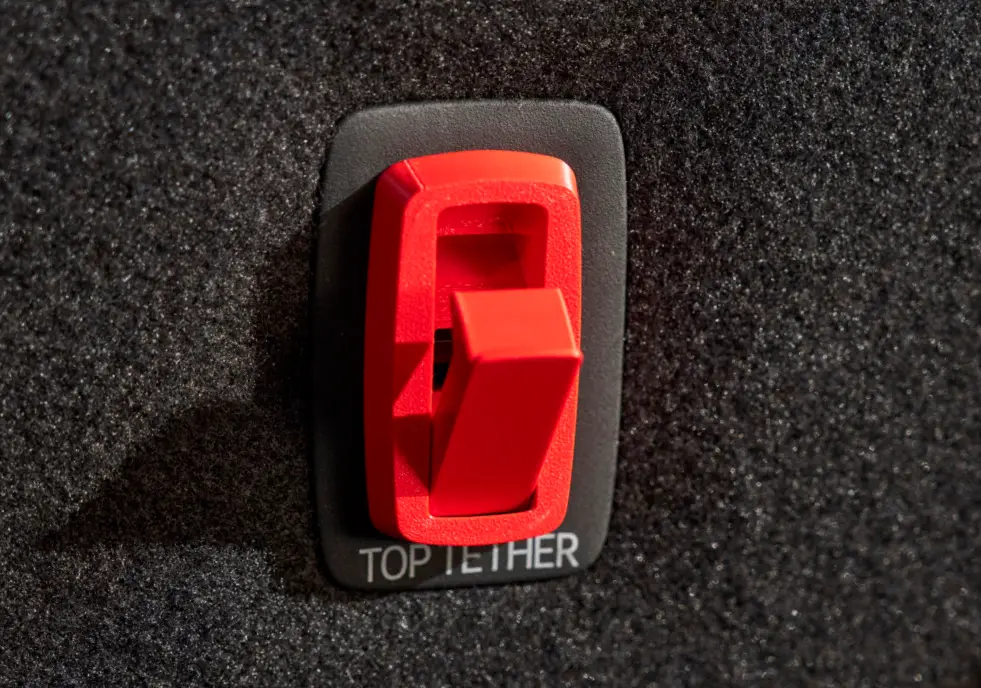 Top tether hook — modelo 3D