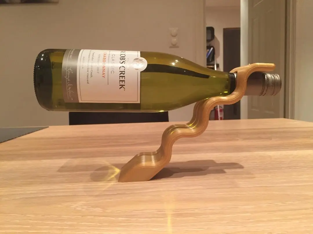 Balancing wine bottle holder — modelo 3D