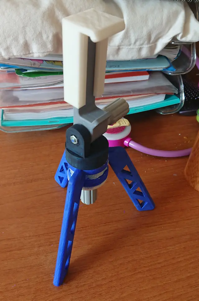 Mini Tripod — modelo 3D