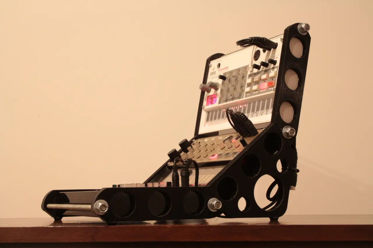 Rack for 3x KORG Volca units — modelo 3D