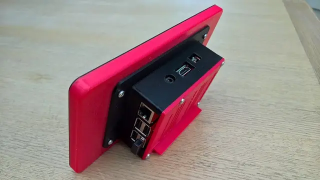 Raspberry Pi 7 Inch Touchscreen display case — modelo 3D