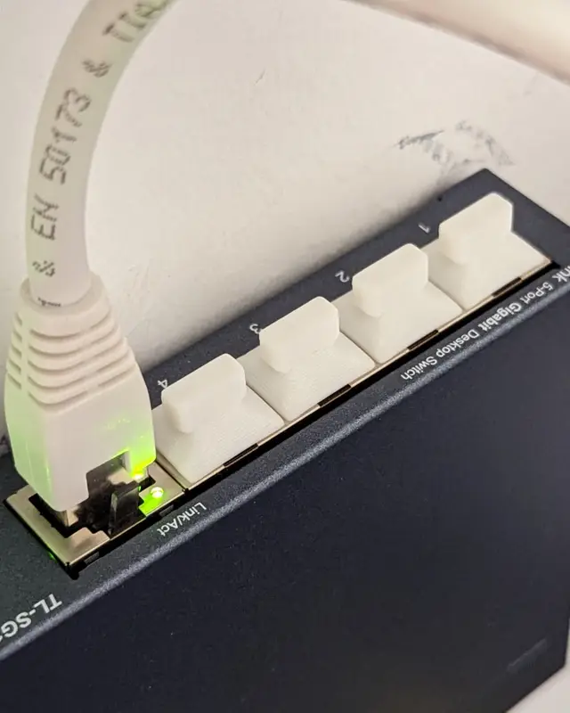 Ethernet Port Dust Cap/Cover - No Supports — modelo 3D