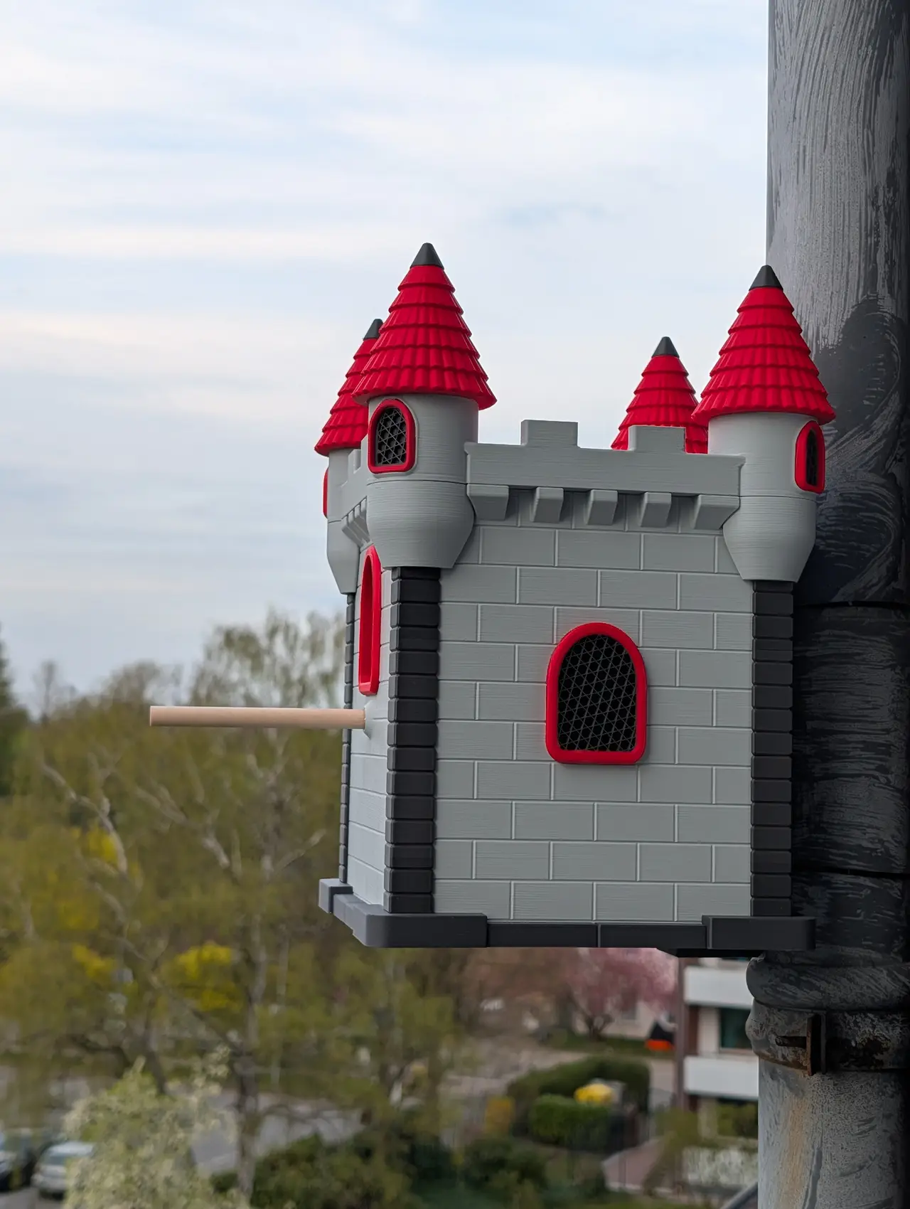 Super cute castle-shaped birdhouse in XXL — modelo 3D