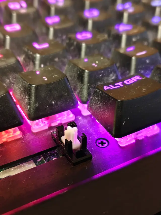 Corsair K70 replacement spacebar stabilizer — modelo 3D