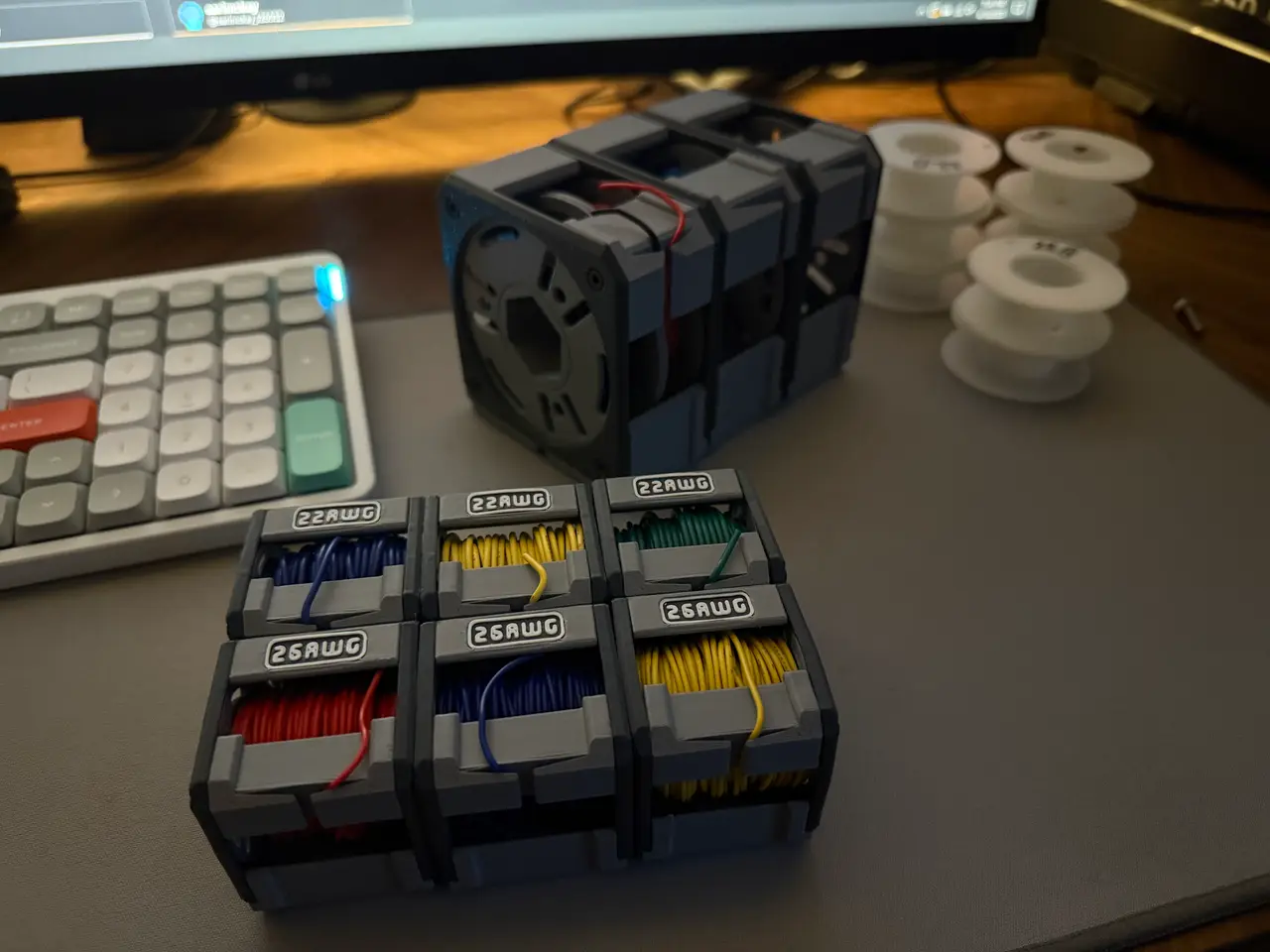 Cable Spool Holder Gridfinity (small) — modelo 3D