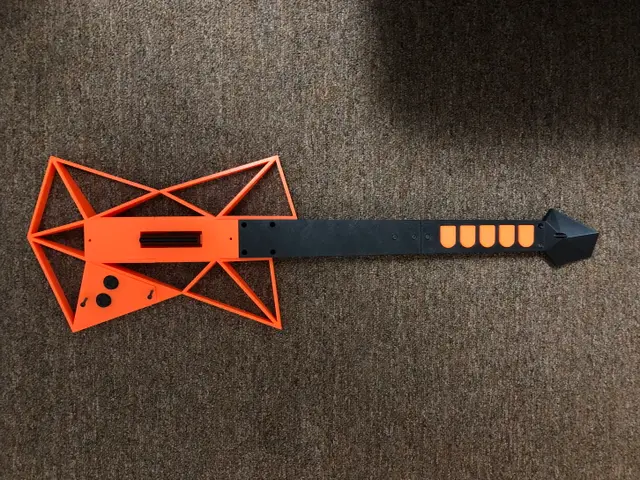 Poly Clone Hero Controller — modelo 3D
