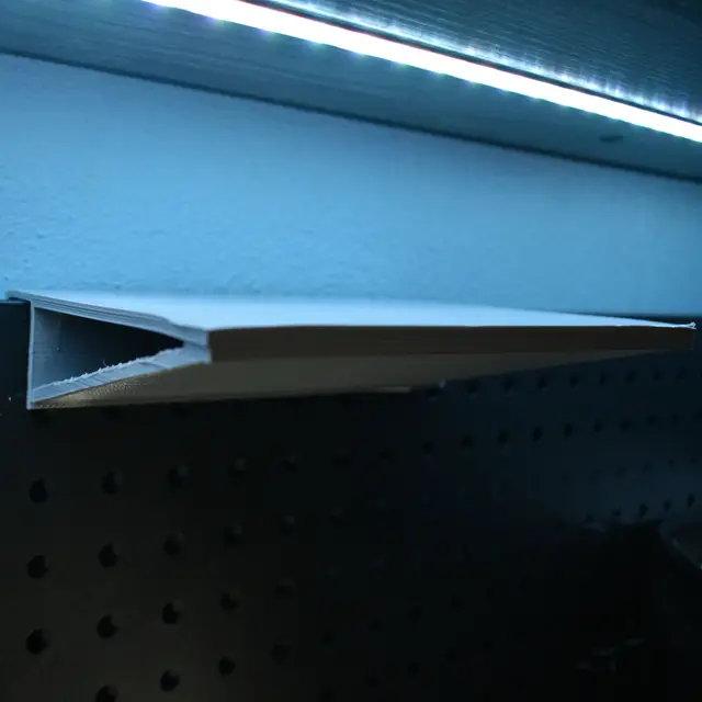 Desktop Shelf — modelo 3D