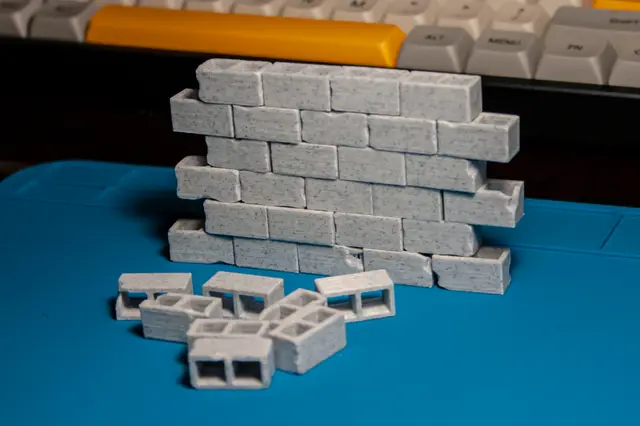 Cinder blocks (new and damaged) — modelo 3D