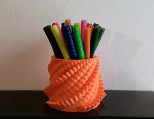 Dragon Penholder — modelo 3D