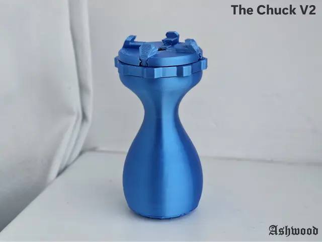 Miniature painting handle: "The Chuck V2" — modelo 3D