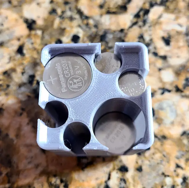 Gridfinity Battery Box: CR2032/CR2016, 357/303/SR44 and A23/MN21/AAA slots — modelo 3D