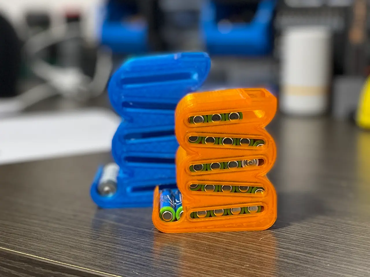 Battery Dispenser AA + AAA — modelo 3D