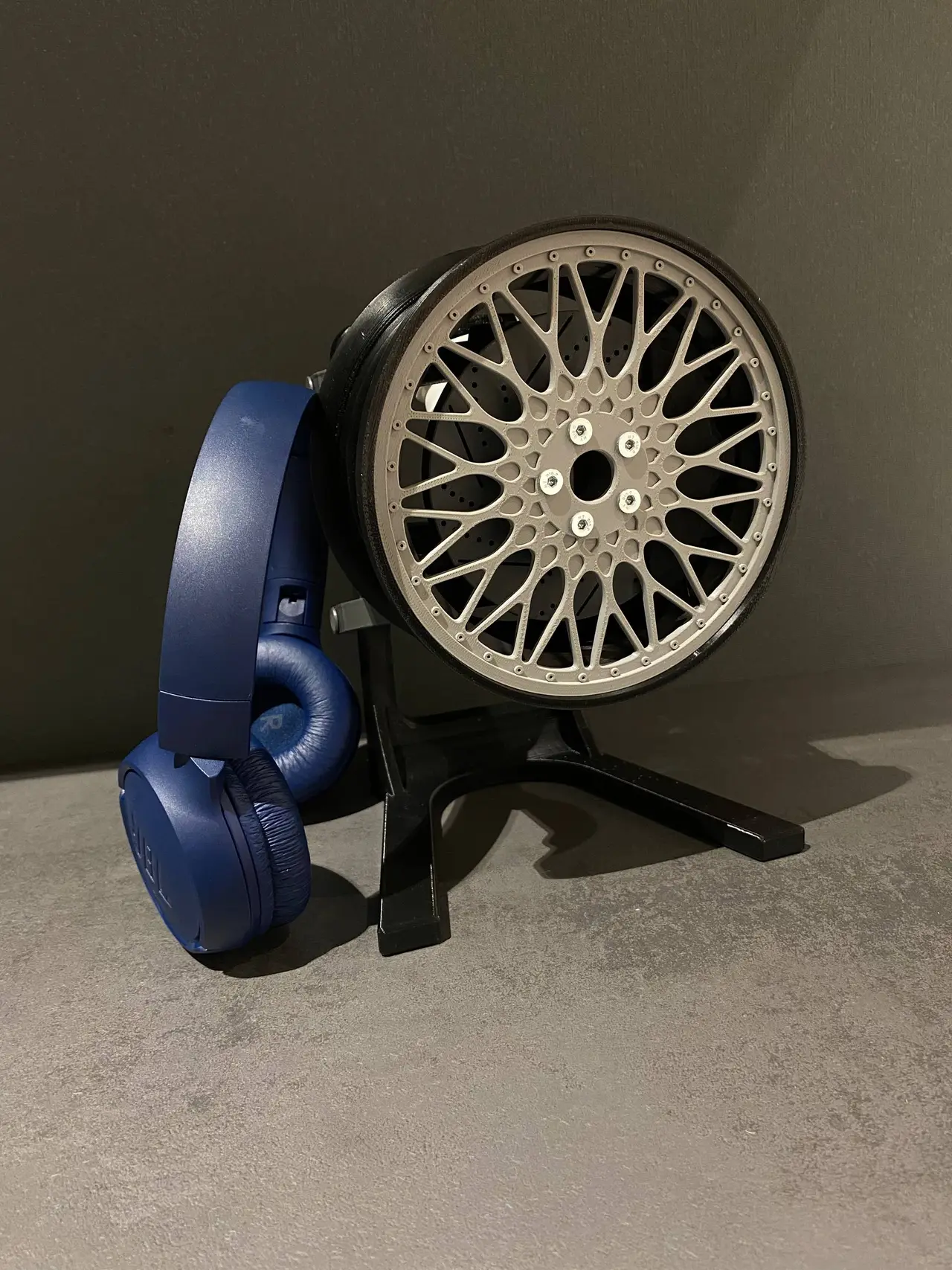 BBS Wheel headphone holder — modelo 3D