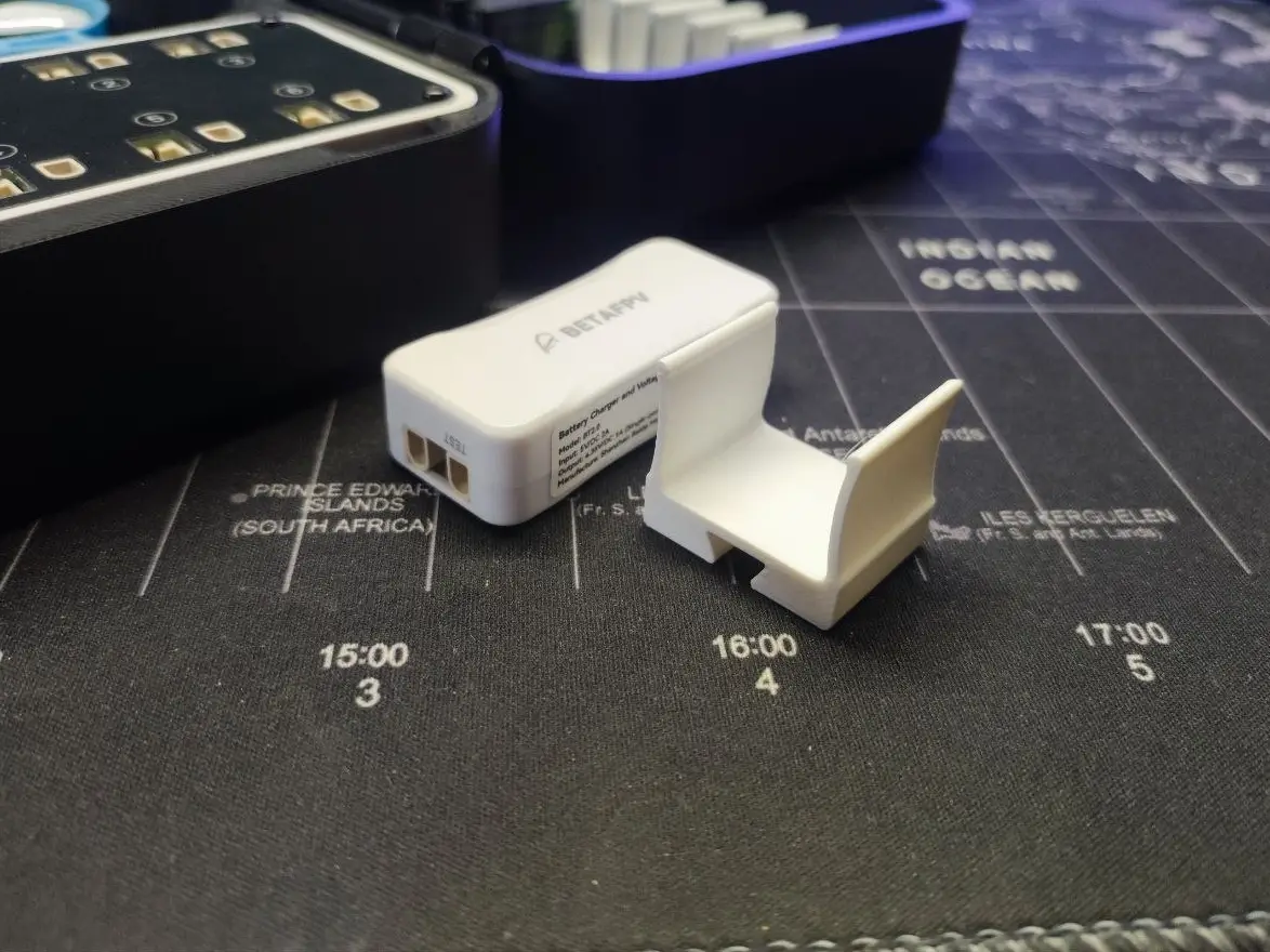 BetaFpv tester holder — modelo 3D