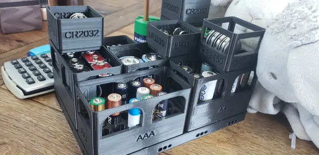 Definitive Collection of Battery Holders (Gridfinity, Stackable & Labelled) — modelo 3D