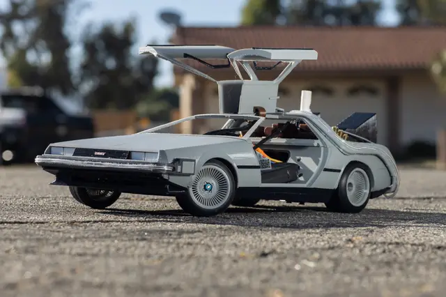 Delorean DMC-12/BTTF Time Machine 3D Printed RC Car — modelo 3D
