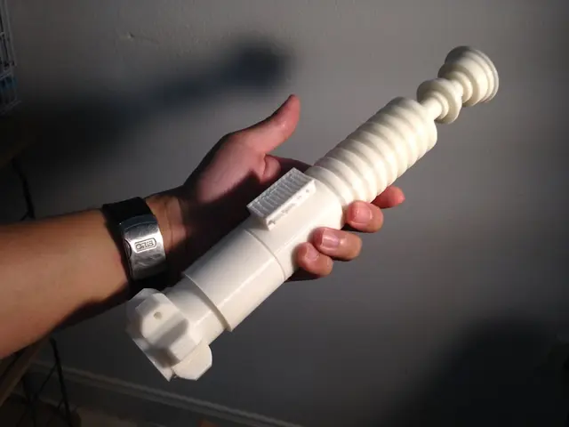 Luke Skywalker Lightsaber : 8 Component, Super easy to print, Minimal support needed — modelo 3D