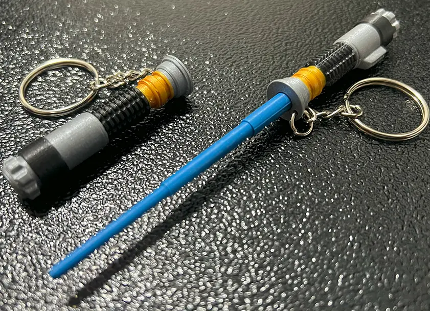 Lightsaber Keychain (Retractable) — modelo 3D
