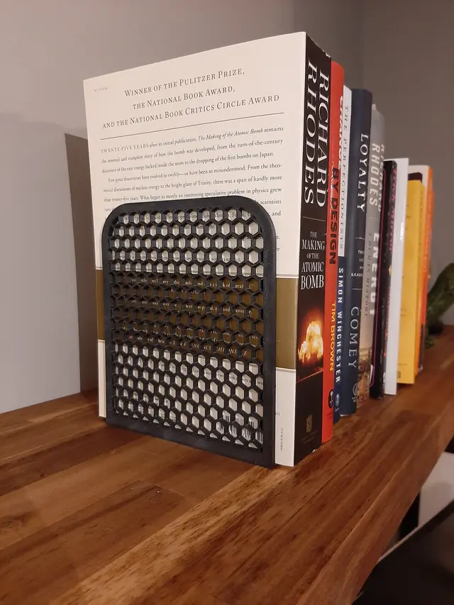 Honeycomb Bookend — modelo 3D