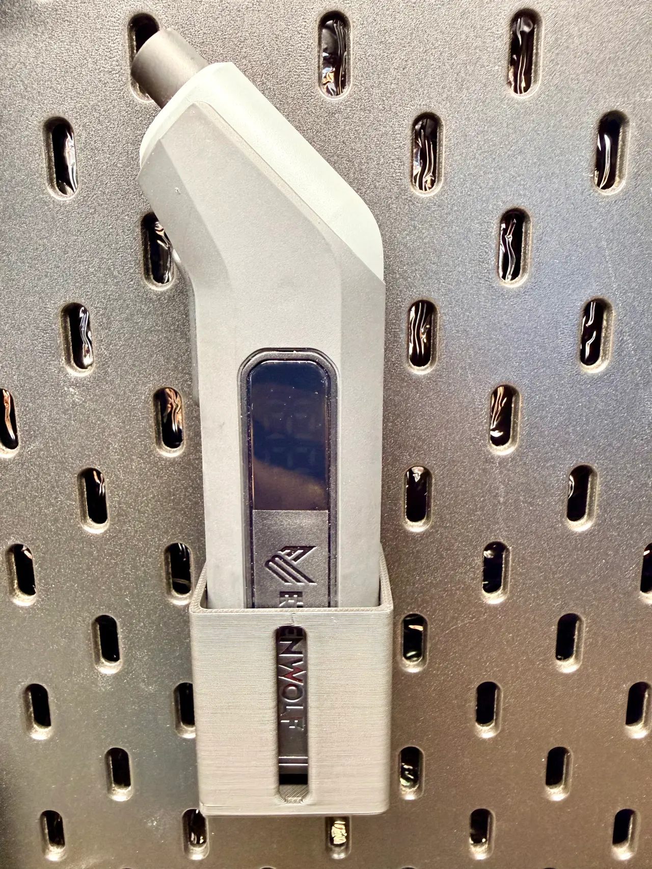 Skadis Air Pressure Gauge Holder — modelo 3D