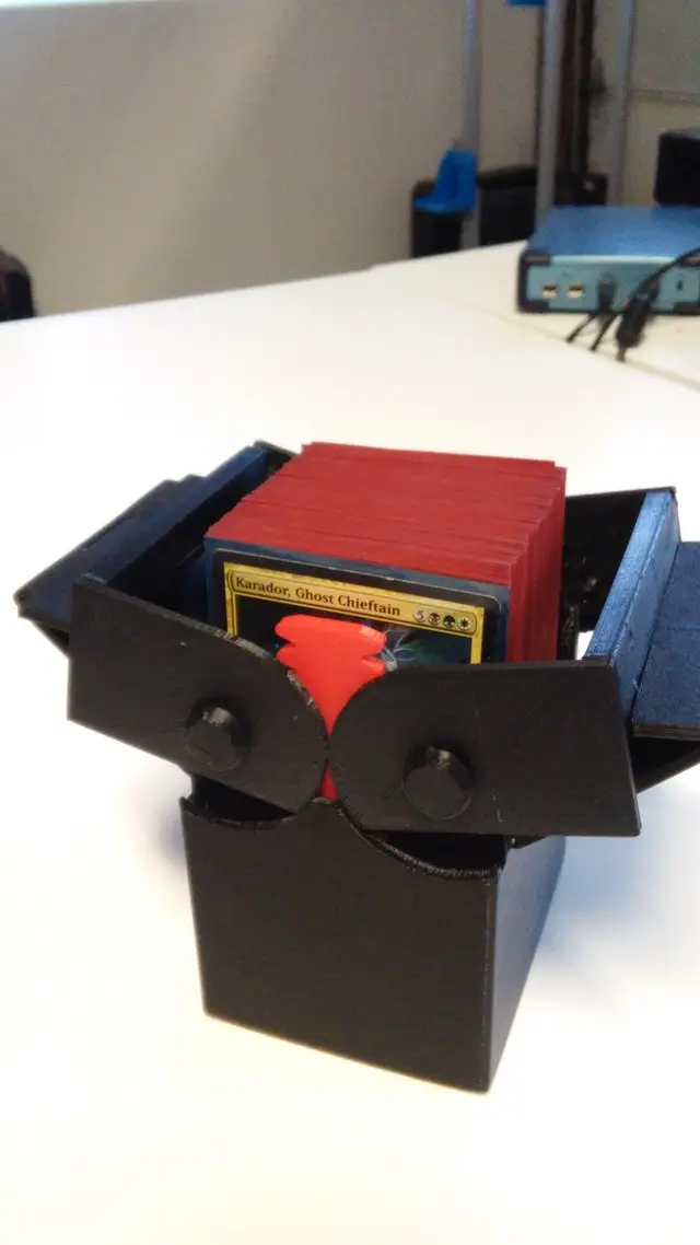 Improved Deck Box with Gears for Magic the Gathering EDH Commander — modelo 3D