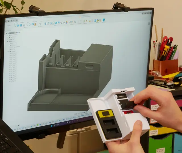 Practical Organizer for Panasonic Lumix Camera Accessories — modelo 3D
