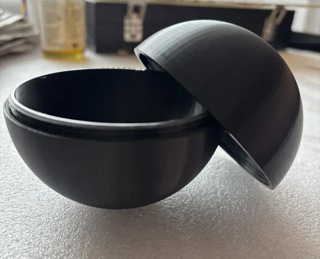 Sphere with thread — modelo 3D