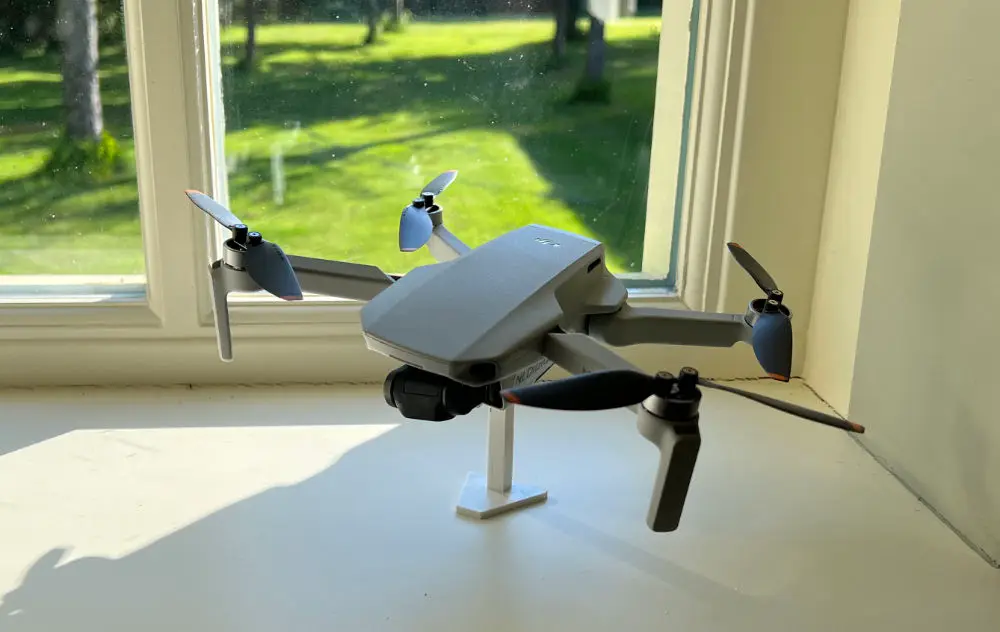 DJI Mini drone stand — modelo 3D