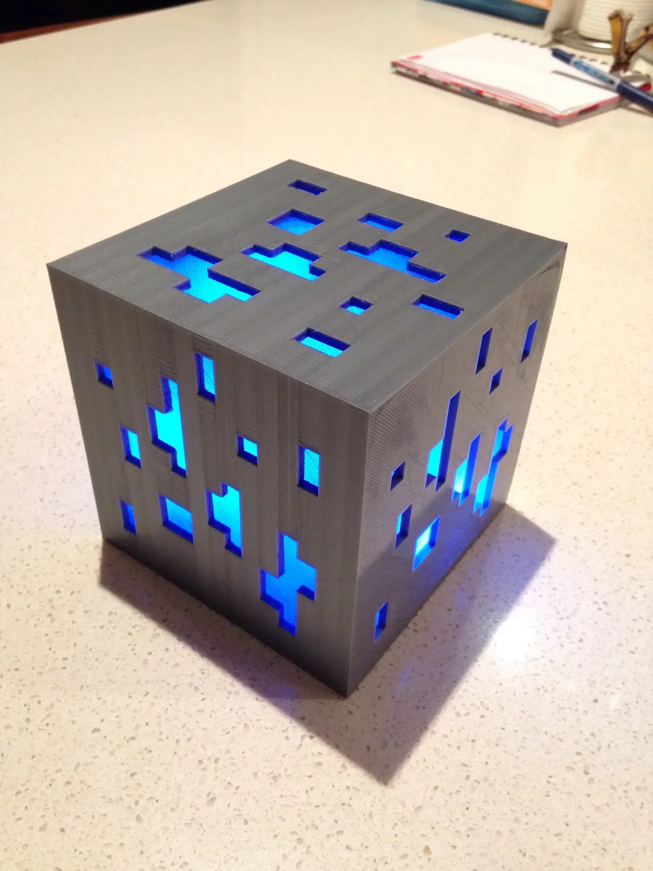Minecraft diamond ore lamp — modelo 3D