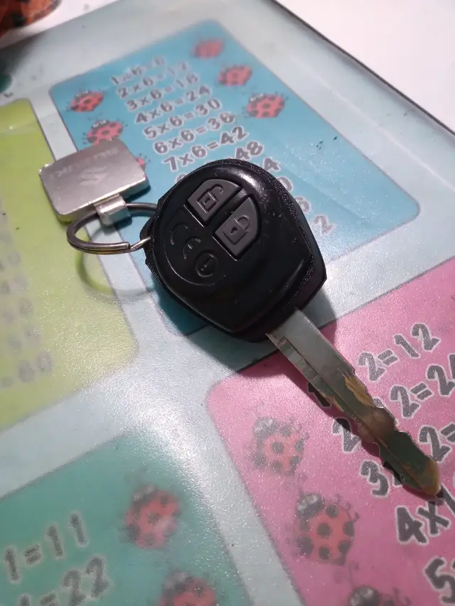 Suzuki car key — modelo 3D