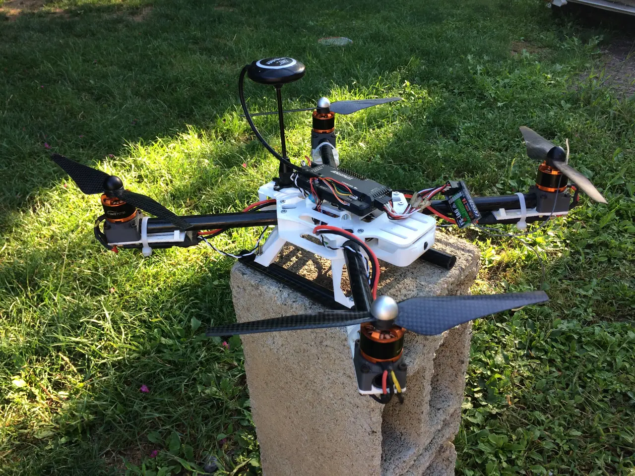 DRONE F450 CARBONE — modelo 3D