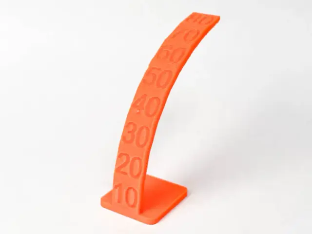 overhang test — modelo 3D