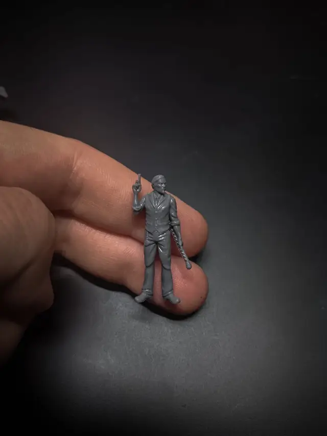 Sauriana Preview Miniature - The Curator — modelo 3D