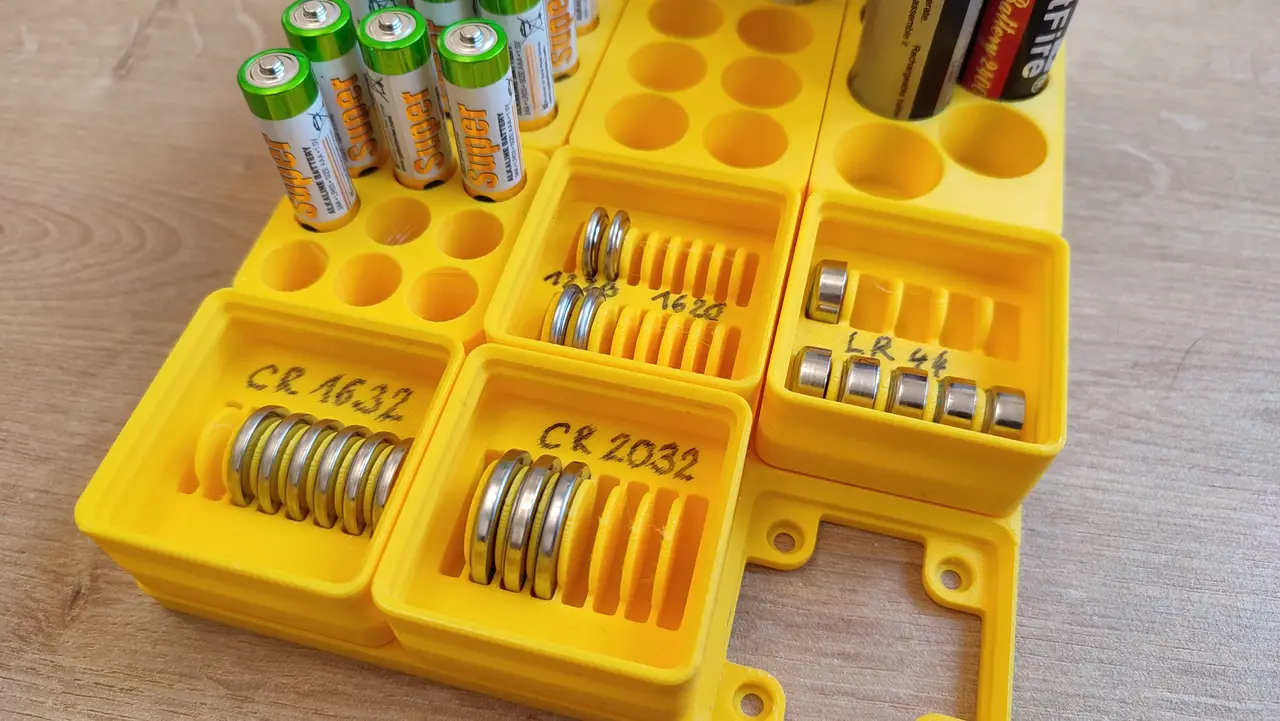 Coin cell battery boxes for Gridfinity — modelo 3D