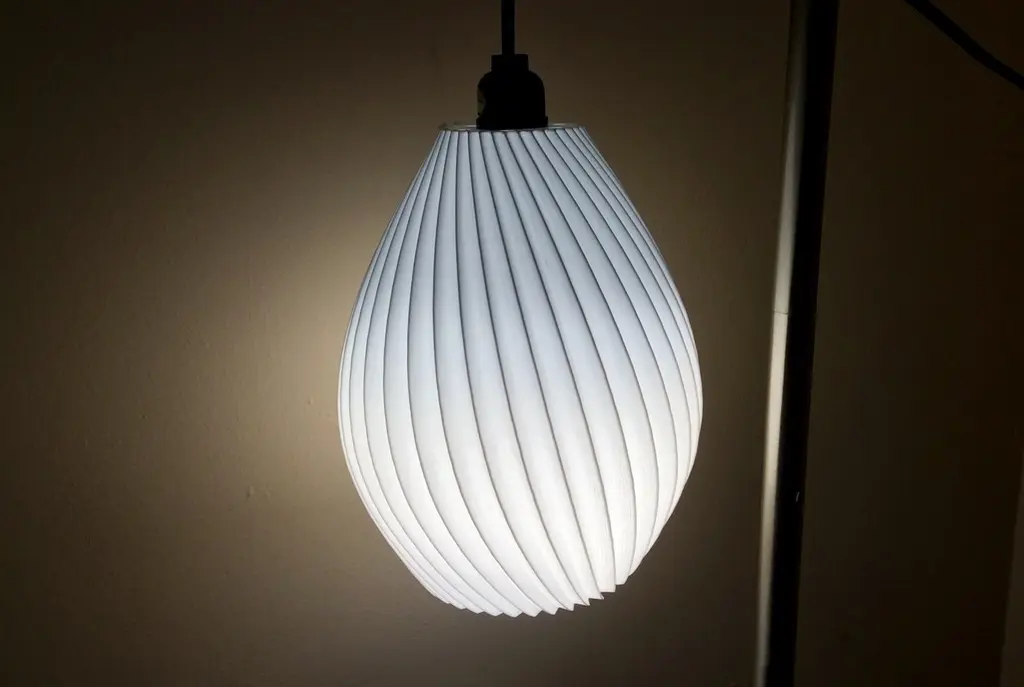 Hanging lamp shade — modelo 3D