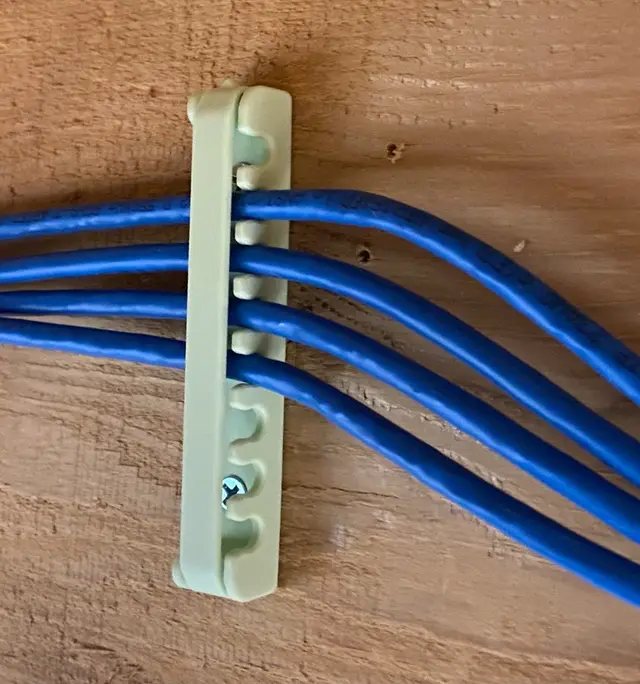 Network Cable Comb V2 — modelo 3D
