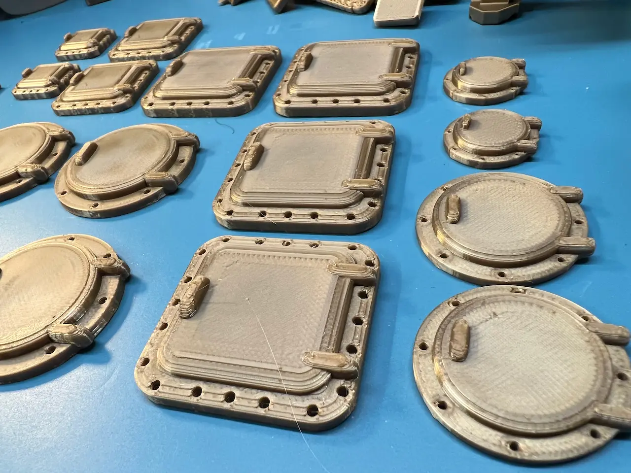 Greebles! Entry Panel, hatches, and more! — modelo 3D